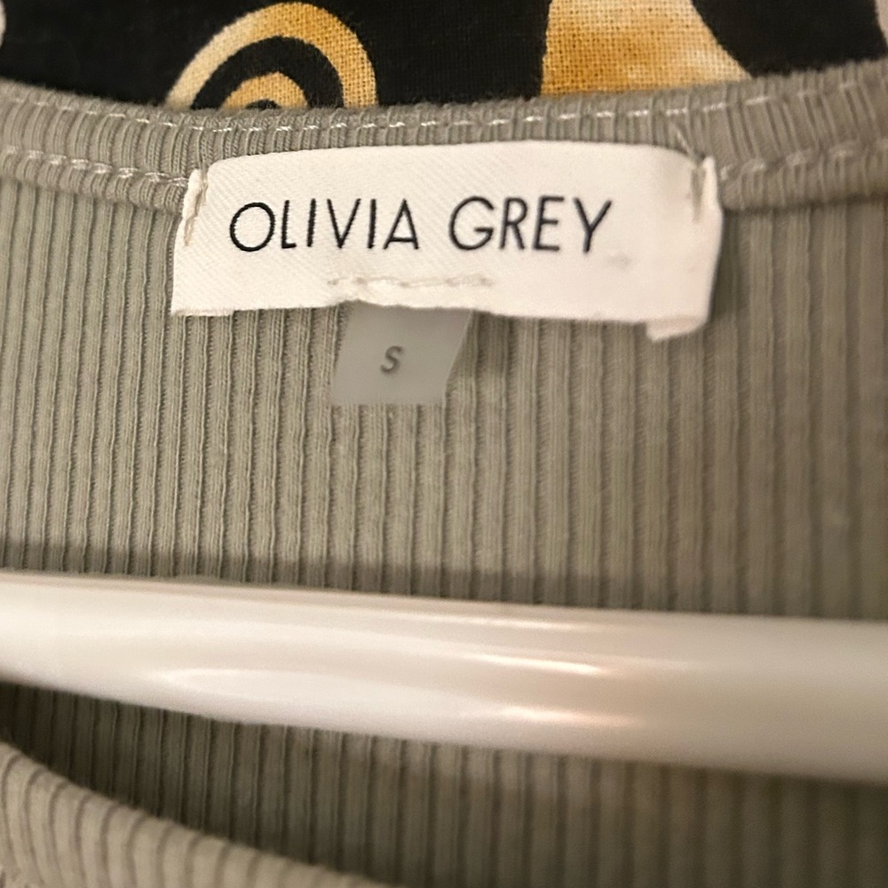 Olivia Grey S front wrap tie dress light green NWOT - Picture 6 of 9